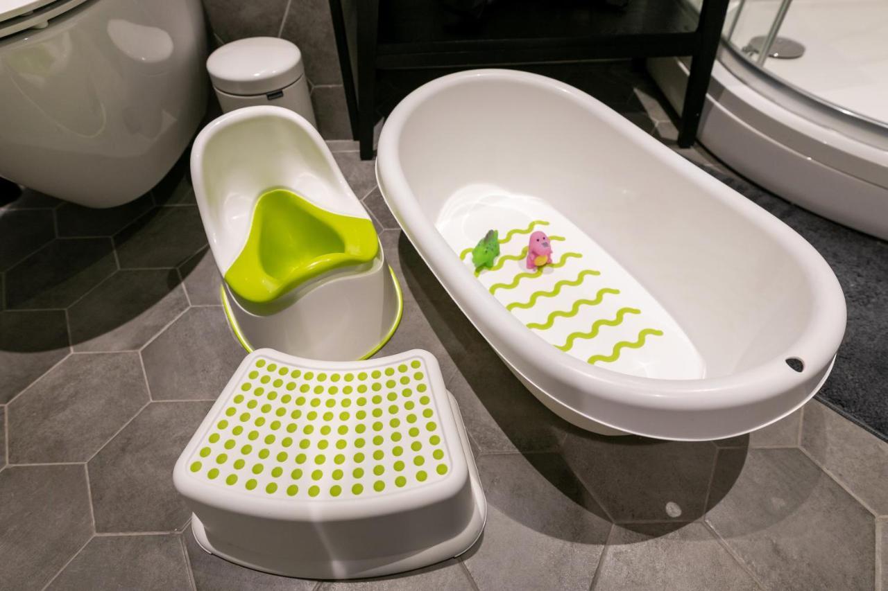 Brand New, Family-Friendly With A Great Location - Moon Apartment Windawa Zewnętrze zdjęcie